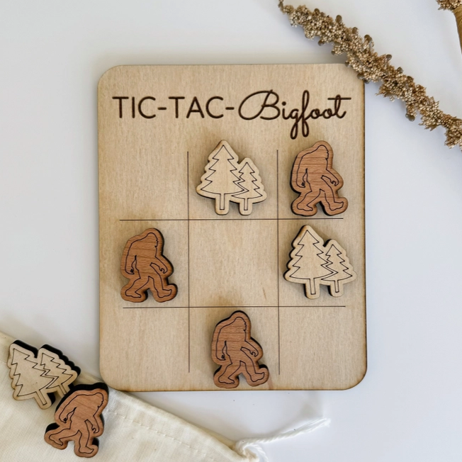 Tic-Tac-Bigfoot Mini Game Set